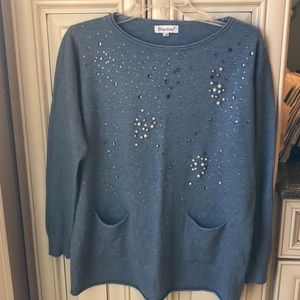 Long sleeve - light weight sweater - L/XL